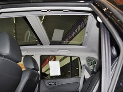 2014款 2.5L CVT 四驱豪华版 5座