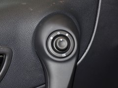 2014款 2.5L CVT 四驱豪华版 5座