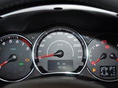 2014款 2.5L CVT 四驱豪华版 5座