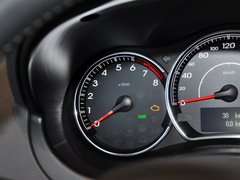 2014款 2.5L CVT 四驱豪华版 5座