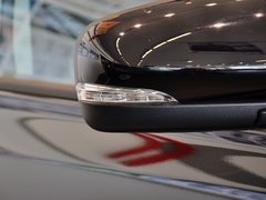 2014款 2.5L CVT 四驱豪华版 5座