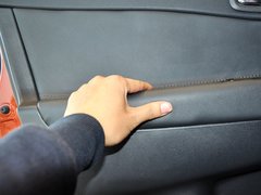 2014款 2.5L CVT 四驱舒适版 5座