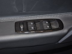 2014款 2.5L CVT 四驱舒适版 5座