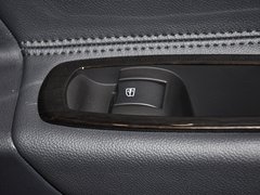 2014款 2.5L CVT 四驱舒适版 5座