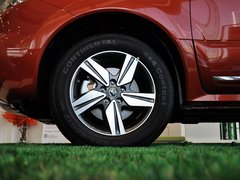 2014款 2.5L CVT 四驱舒适版 5座