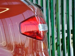 2014款 2.5L CVT 四驱舒适版 5座