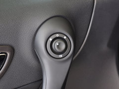 2014款 2.5L CVT 四驱舒适版 5座