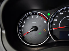 2014款 2.5L CVT 四驱舒适版 5座