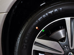 2014款 2.5L CVT 四驱舒适版 5座