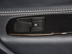 2014款 2.5L CVT 四驱舒适版 5座