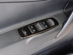 2014款 2.5L CVT 四驱舒适版 5座