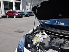 2014款 2.5L CVT 四驱舒适版 5座