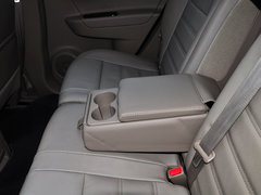 2014款 2.5L CVT 四驱舒适版 5座