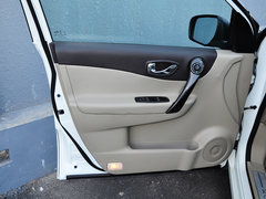 2014款 2.5L CVT 四驱舒适版 5座