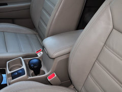 2014款 2.5L CVT 四驱舒适版 5座