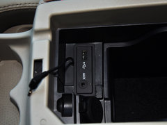 2014款 2.5L CVT 四驱舒适版 5座