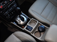 2014款 2.5L CVT 四驱舒适版 5座