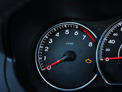2014款 2.0L CVT 两驱时尚版 5座