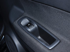 2014款 2.0L CVT 两驱时尚版 5座