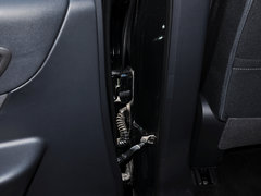 2014款 2.0L CVT 两驱时尚版 5座