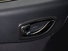 2014款 2.0L CVT 两驱时尚版 5座