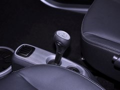 2013款 1.0L AMT 巧克力特别版