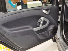2013款 1.0L AMT 巧克力特别版