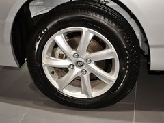 2014款 1.5L 手动 旗舰型VVT