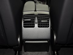 2013款 C260 1.8T AT 优雅型 Grand Edition