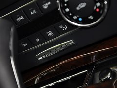 2013款 C260 1.8T AT 优雅型 Grand Edition