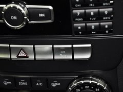 2013款 C260 1.8T AT 优雅型 Grand Edition