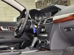 2013款 C260 1.8T AT 优雅型 Grand Edition