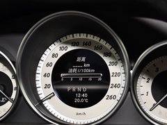 2013款 C260 1.8T AT 优雅型 Grand Edition