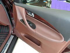 2013款 2.5L 自动 两驱优雅版 5座