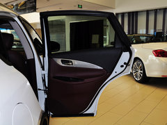 2013款 2.5L 自动 两驱优雅版 5座