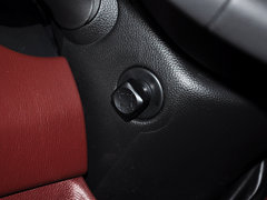 2013款 2.5L 自动 两驱优雅版 5座
