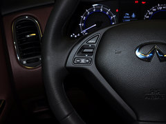 2013款 2.5L 自动 两驱优雅版 5座