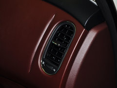2013款 2.5L 自动 两驱优雅版 5座