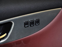 英菲尼迪QX50(进口) 2013款 2.5L 自动 两驱优雅版 5座