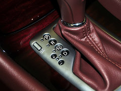 2013款 2.5L 自动 两驱尊雅版 5座