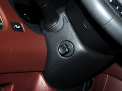 2013款 2.5L 自动 两驱尊雅版 5座