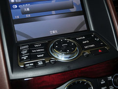 2013款 2.5L 自动 两驱尊雅版 5座