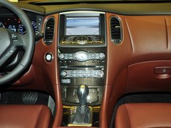2013款 2.5L 自动 四驱优雅版 5座