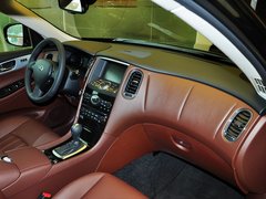2013款 2.5L 自动 四驱优雅版 5座