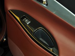 2013款 2.5L 自动 四驱优雅版 5座