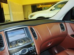 2013款 2.5L 自动 四驱优雅版 5座