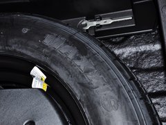2013款 2.5L 自动 四驱优雅版 5座