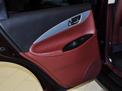 2013款 2.5L 自动 四驱优雅版 5座