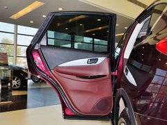 2013款 2.5L 自动 四驱优雅版 5座