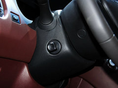 2013款 2.5L 自动 四驱尊雅版 5座